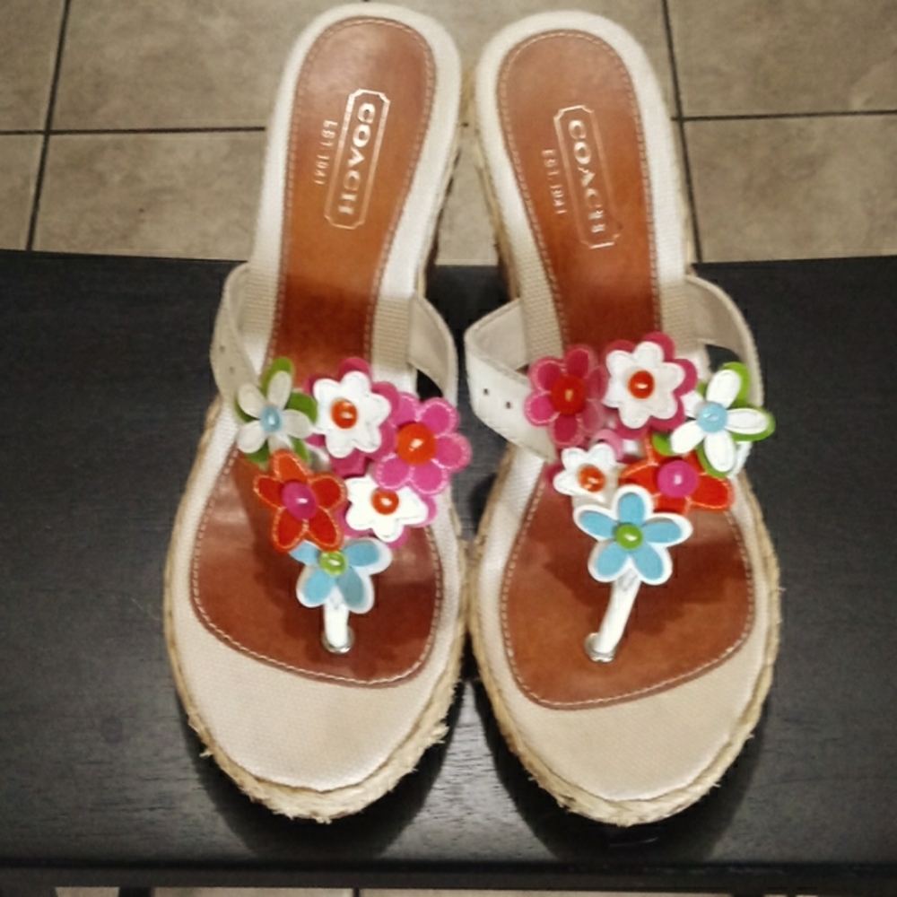 COACH Y2K WOMENS GYARU KAWAII WEDGE 💐 SANDALS SIZE 8M